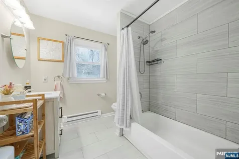 35 Zinnia Drive Vernon NJ 07418