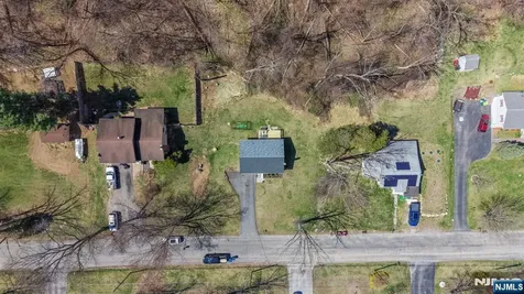35 Zinnia Drive Vernon NJ 07418