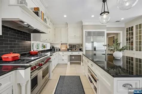 36 Edgemont Road Montclair NJ 07042
