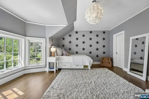 36 Edgemont Road Montclair NJ 07042