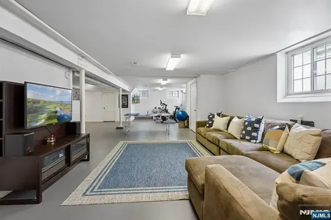 36 Edgemont Road Montclair NJ 07042