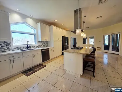 4 Valenza Lane Blauvelt NY 10913