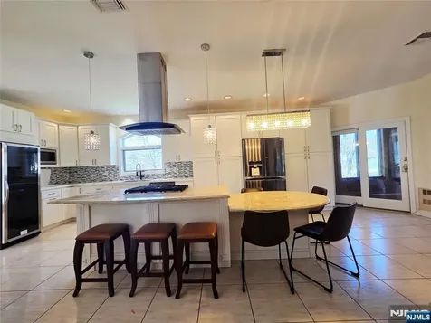 4 Valenza Lane Blauvelt NY 10913