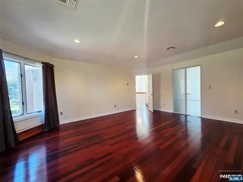 4 Valenza Lane Blauvelt NY 10913