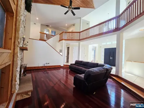 4 Valenza Lane Blauvelt NY 10913