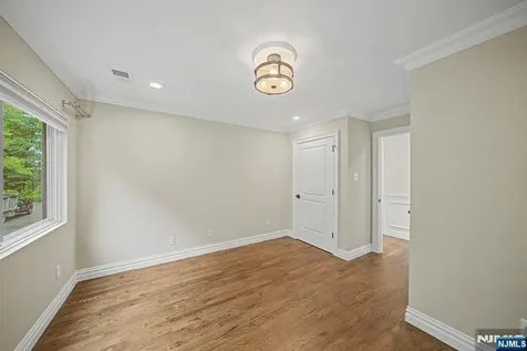 3 Daniel Drive Englewood NJ 07631