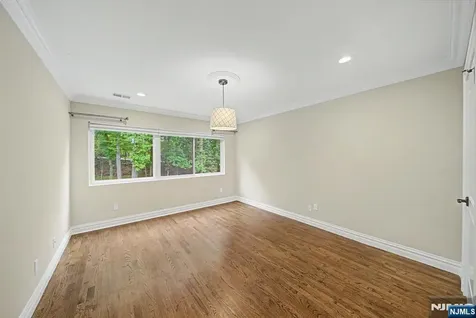 3 Daniel Drive Englewood NJ 07631