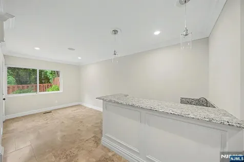 3 Daniel Drive Englewood NJ 07631