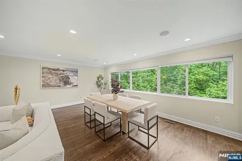 3 Daniel Drive Englewood NJ 07631