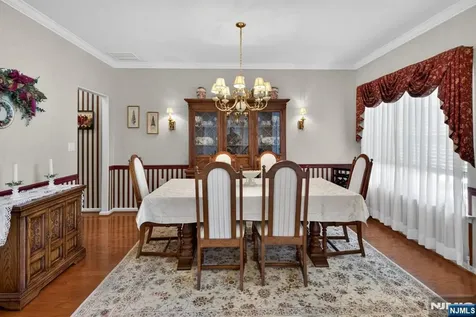11 Tuscana Court Manchester NJ 08759