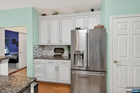 11 Tuscana Court Manchester NJ 08759