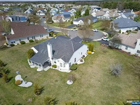11 Tuscana Court Manchester NJ 08759