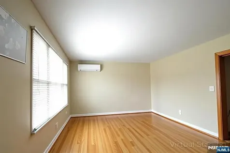 60 Scoles Avenue Clifton NJ 07012
