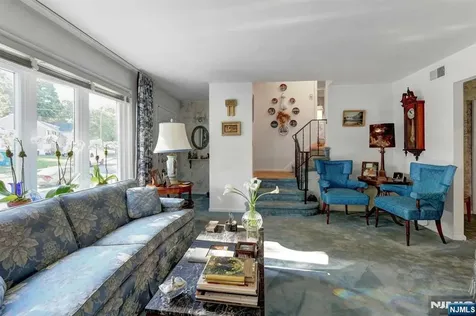 52 Otoole Street Westwood NJ 07675