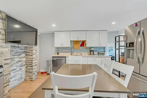 331 1/2 Forest Street Kearny NJ 07032