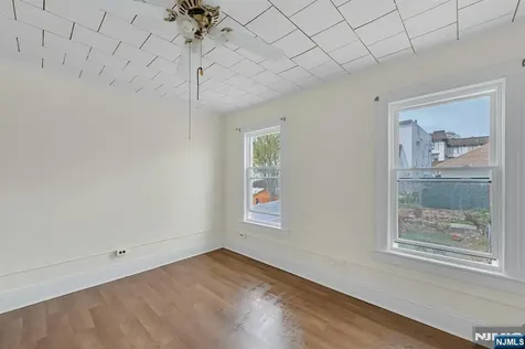 331 1/2 Forest Street Kearny NJ 07032