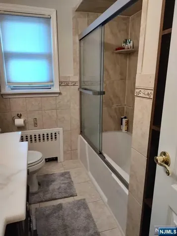190 Martha Avenue Elmwood Park NJ 07407