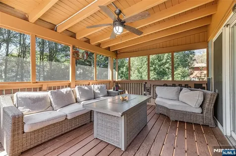 595 Echo Glen Avenue River Vale NJ 07675