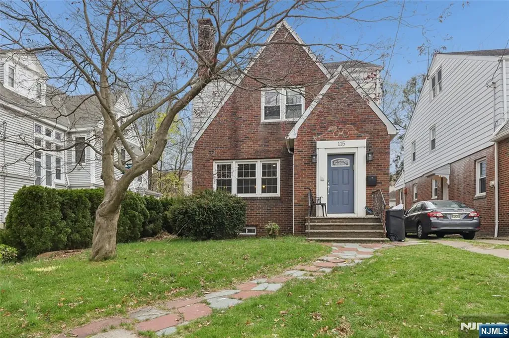 115 Lafayette Avenue Passaic NJ 07055