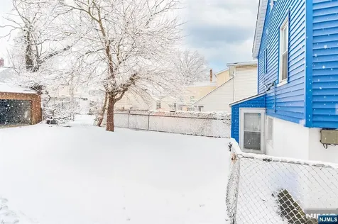 65 Cambridge Street East Orange NJ 07018