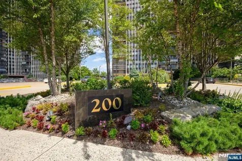 200 Winston Drive Cliffside Park NJ 07010
