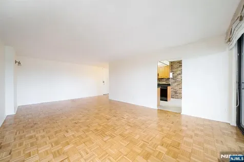200 Winston Drive Cliffside Park NJ 07010