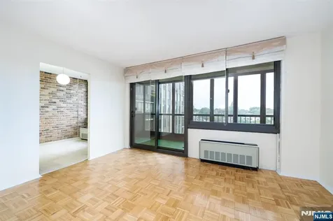 200 Winston Drive Cliffside Park NJ 07010