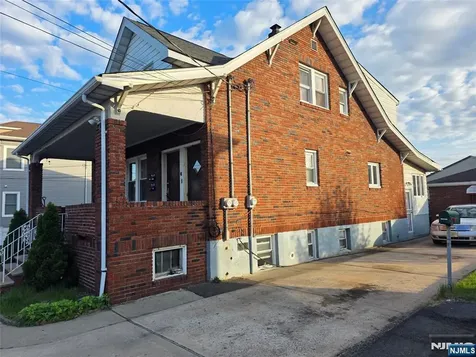 41 Charles Street Lodi NJ 07644