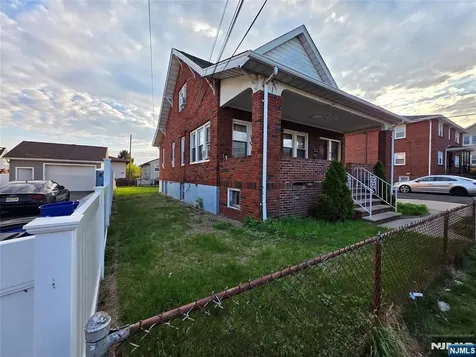 41 Charles Street Lodi NJ 07644