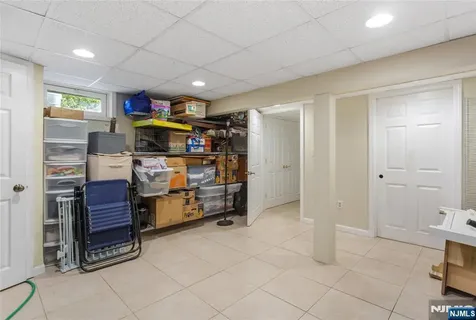 4 Lorelei Terrace Lodi NJ 07644