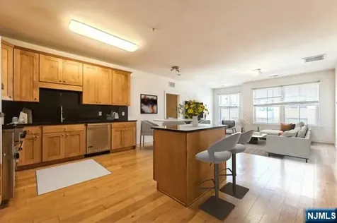 20 Ave At Port Imperial West New York NJ 07093
