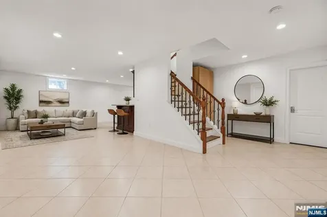4 Holland Avenue Demarest NJ 07627