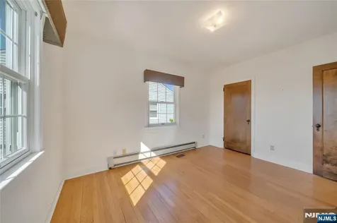 431 Van Renssalaer Court Ridgefield NJ 07657