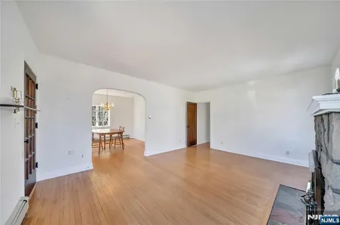 431 Van Renssalaer Court Ridgefield NJ 07657