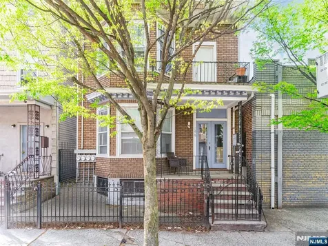 196 Sussex Avenue Newark NJ 07103