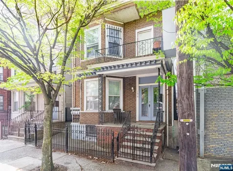 196 Sussex Avenue Newark NJ 07103