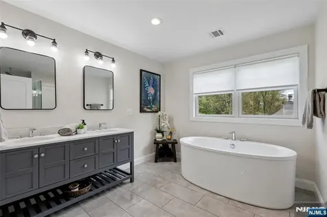 540 Helena Avenue Wyckoff NJ 07481