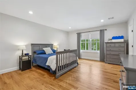 540 Helena Avenue Wyckoff NJ 07481