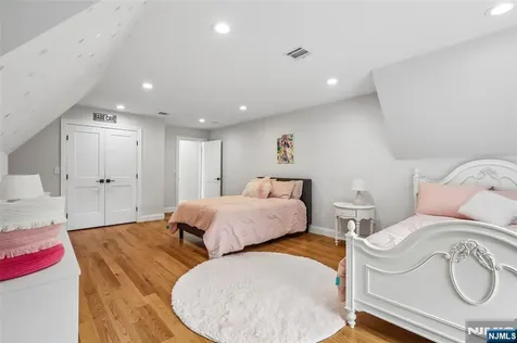 540 Helena Avenue Wyckoff NJ 07481