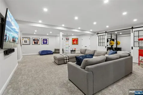 540 Helena Avenue Wyckoff NJ 07481
