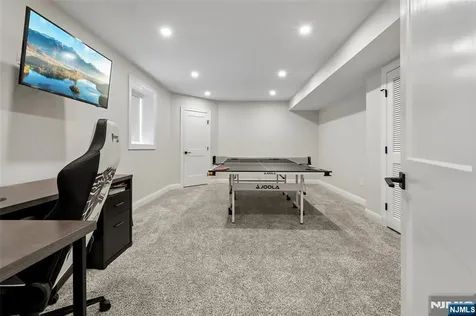540 Helena Avenue Wyckoff NJ 07481