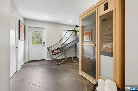 540 Helena Avenue Wyckoff NJ 07481