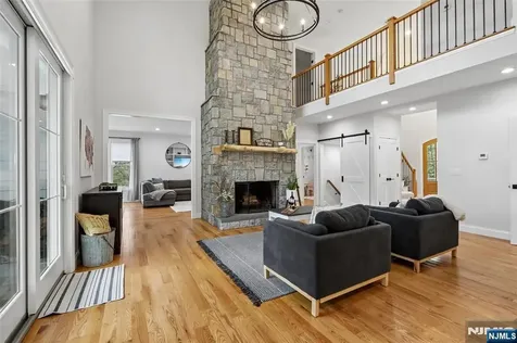 540 Helena Avenue Wyckoff NJ 07481