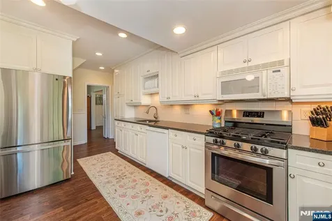116 Myrtle Avenue Cedar Grove NJ 07009