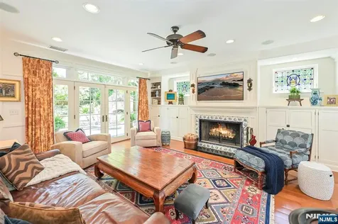 47 Van Allen Road Glen Rock NJ 07452