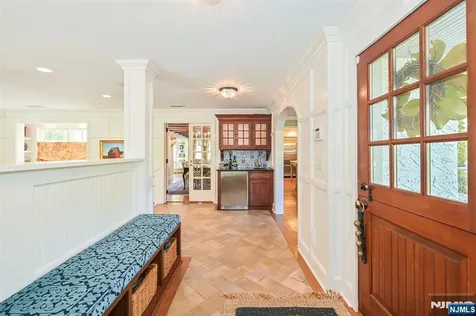 47 Van Allen Road Glen Rock NJ 07452