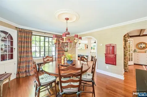 47 Van Allen Road Glen Rock NJ 07452