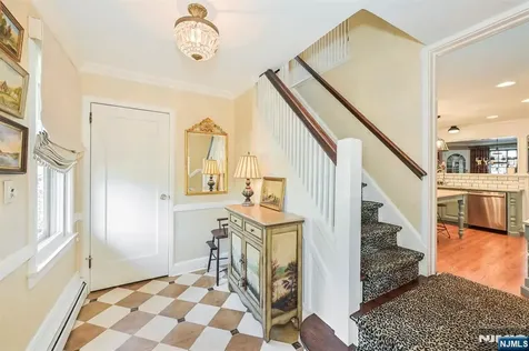 47 Van Allen Road Glen Rock NJ 07452