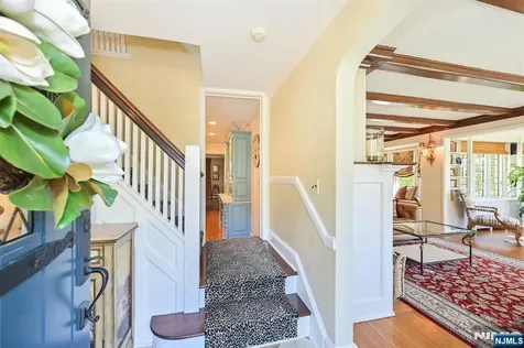 47 Van Allen Road Glen Rock NJ 07452