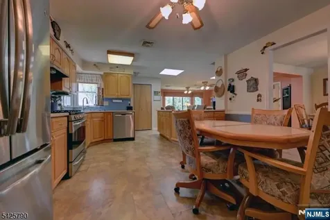 348 Boulevard Pequannock Township NJ 07444